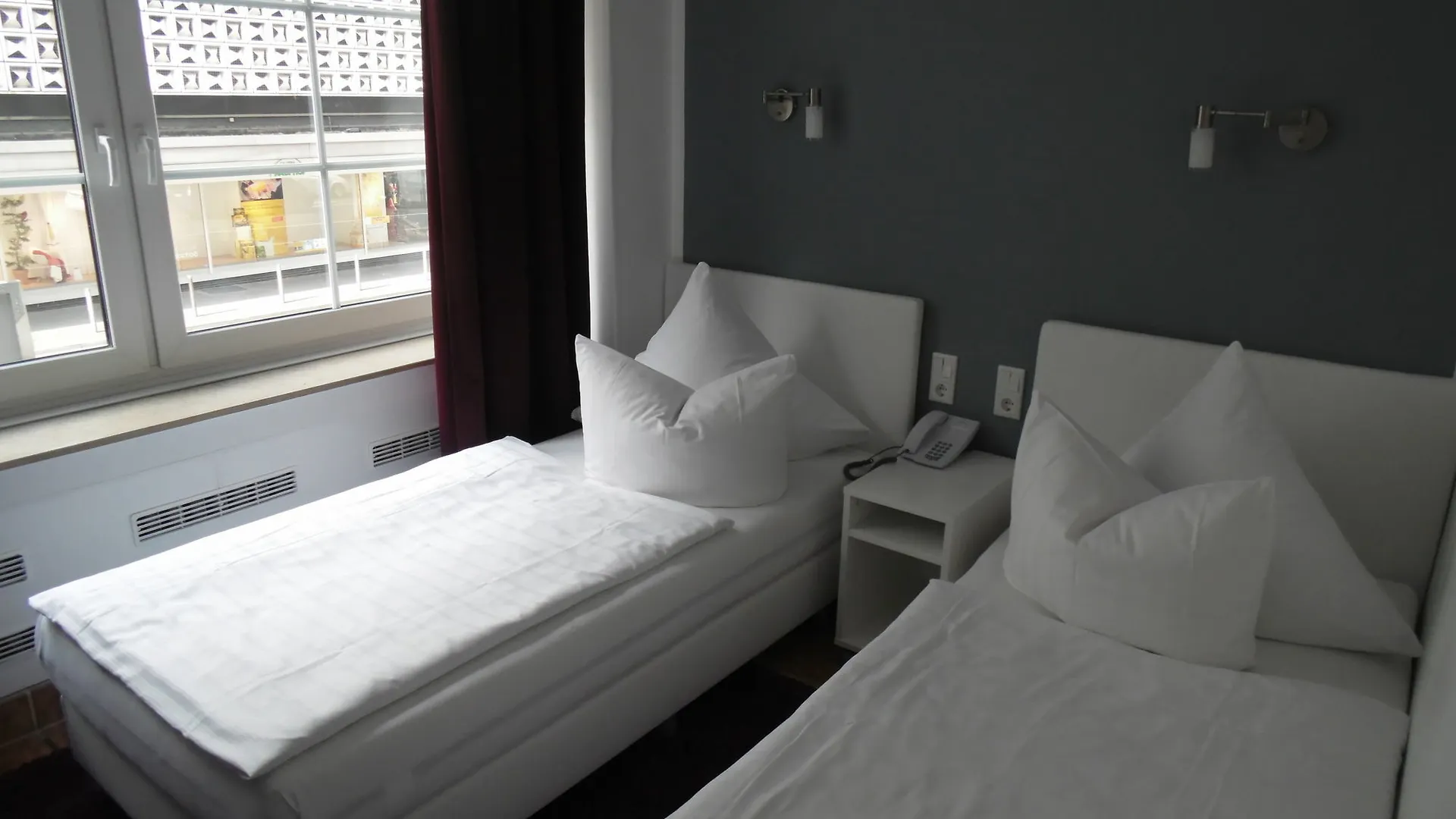 ***  Rheinmetropole Hotel Düsseldorf Alemanha