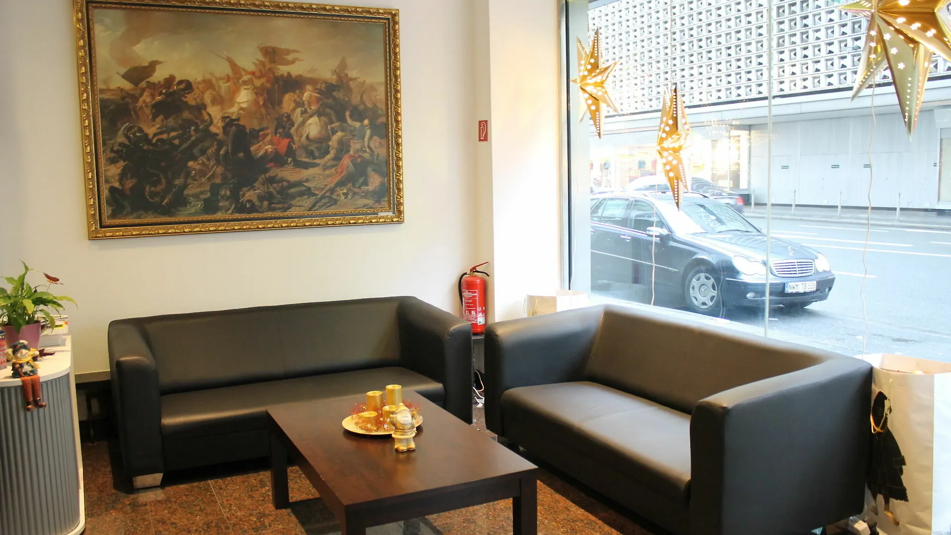 Rheinmetropole Hotel Dusseldorf 3*,